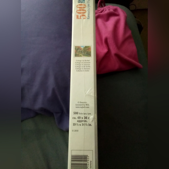 Two (still in plastic) Ravensburger puzzles, 1000 & 500, price for both - Picture 4 of 4